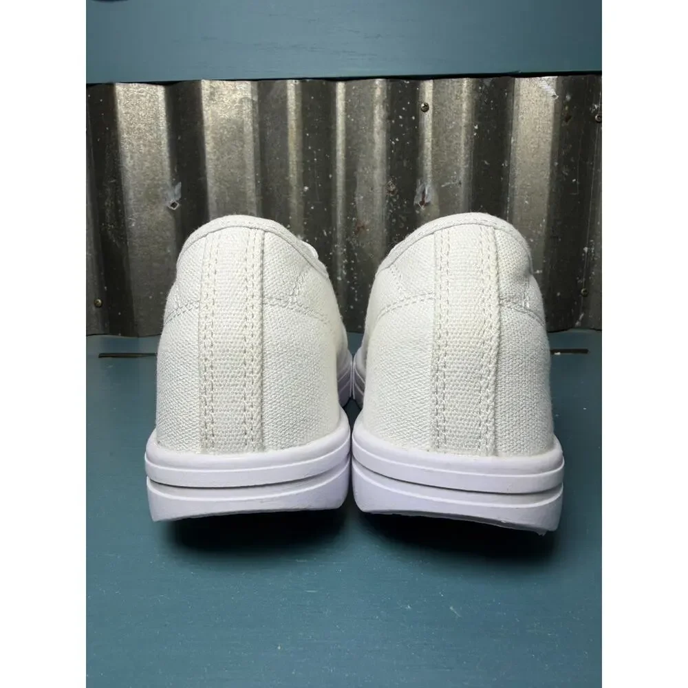 Heelys White Canvas Roller Skate Shoes Kids Size 13 HES10454 Wheels Sneakers